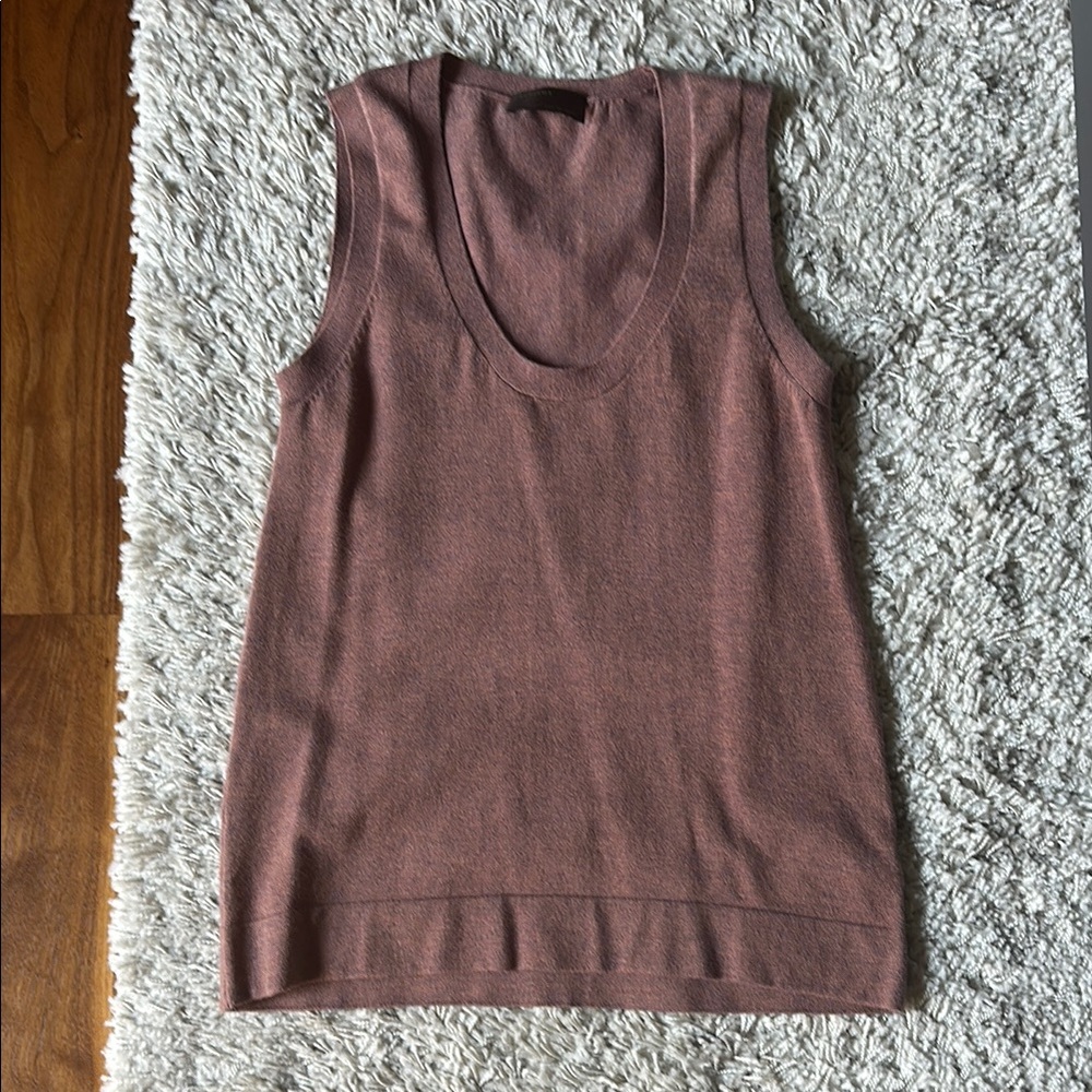 Sleeveless Heathered Rose Sweater, size medium